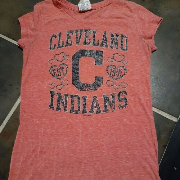 Authentic Cleveland INDIANS t-shirt - Picture 1 of 5